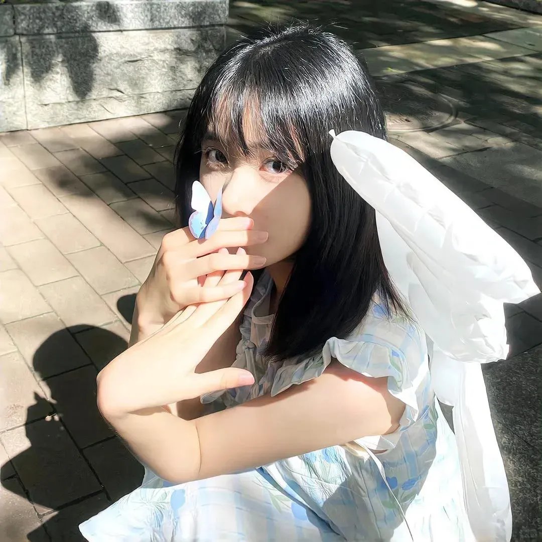 噗拢共探员
